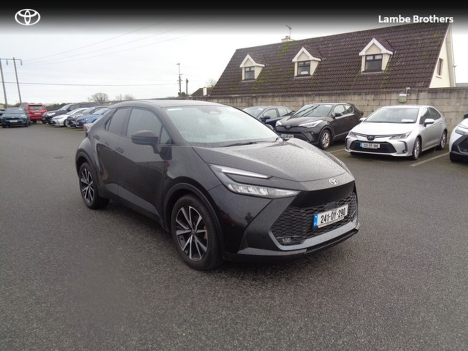 2024 Toyota C-HR - image 2