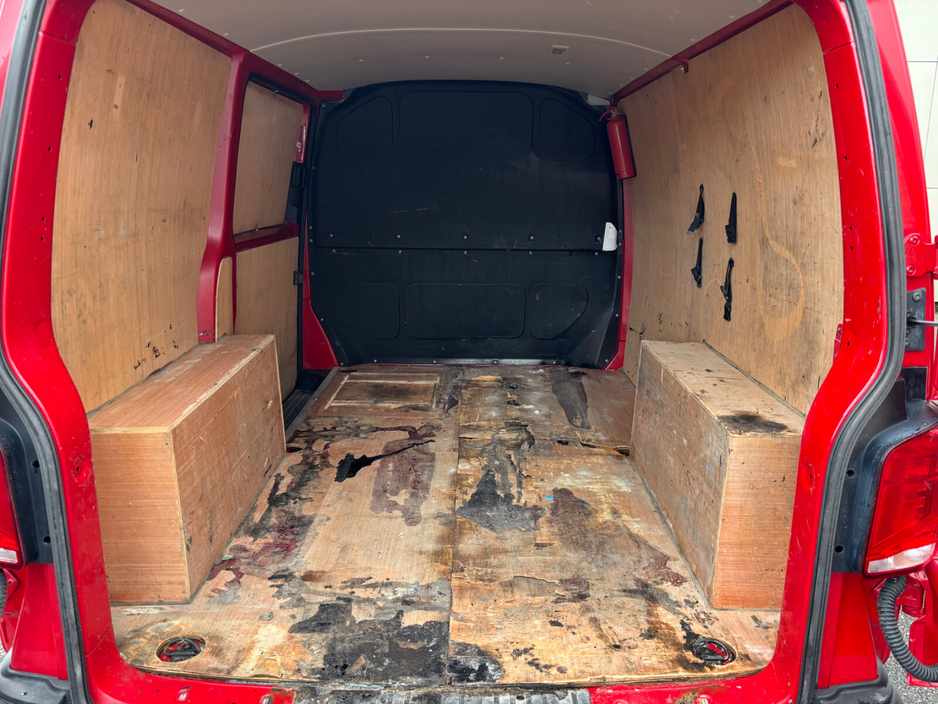 2021 Volkswagen Transporter  €14,595