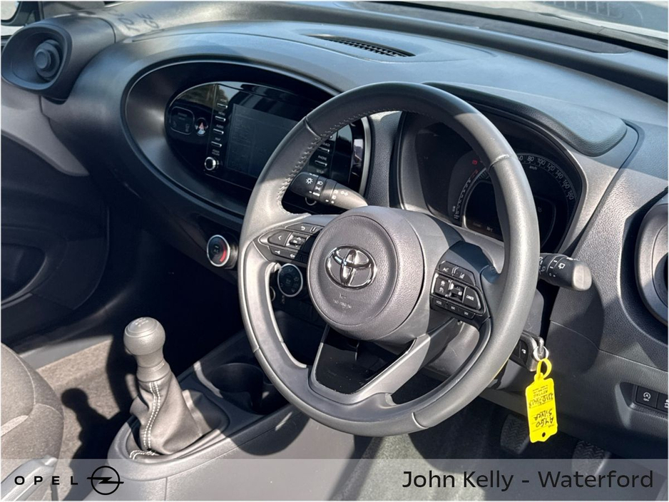 2023 Toyota Aygo X - image 9