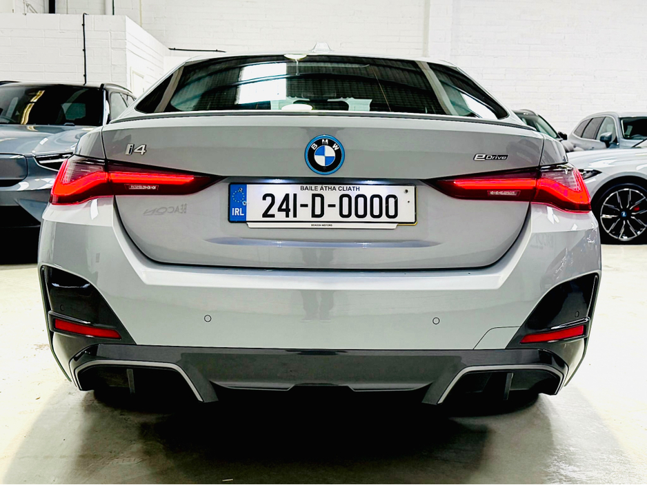 2024 BMW i4 - image 7