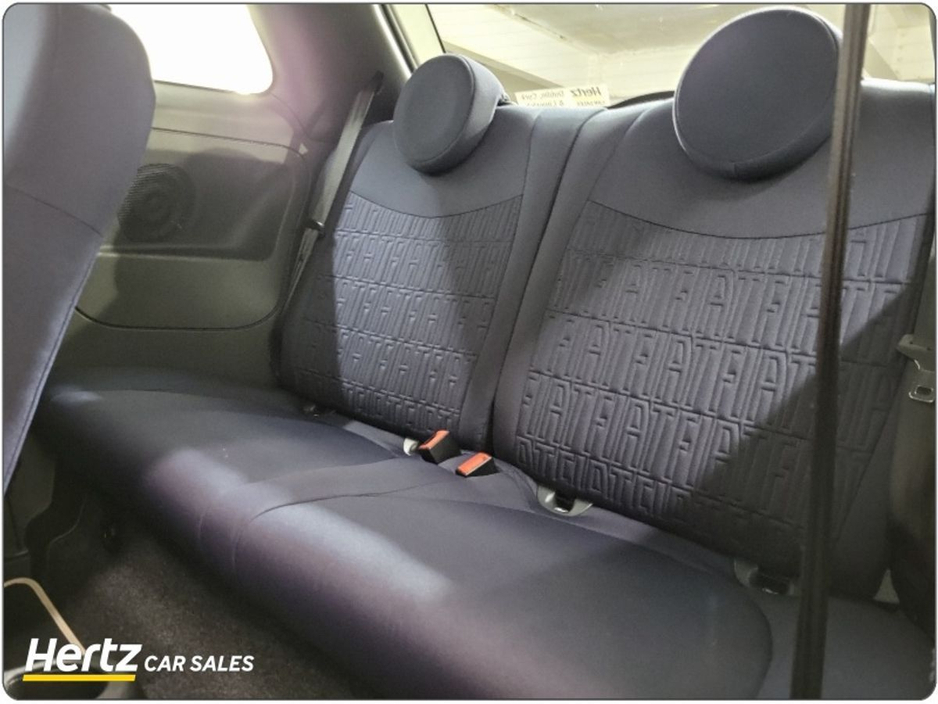 2023 Fiat 500 - image 13