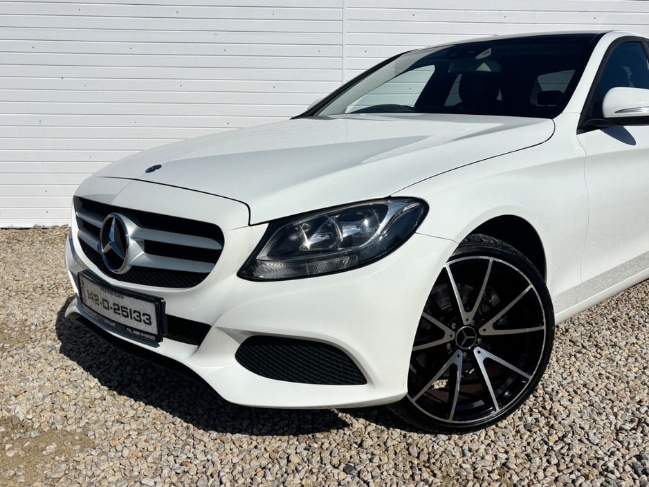 2014 Mercedes-Benz C Class - image 10