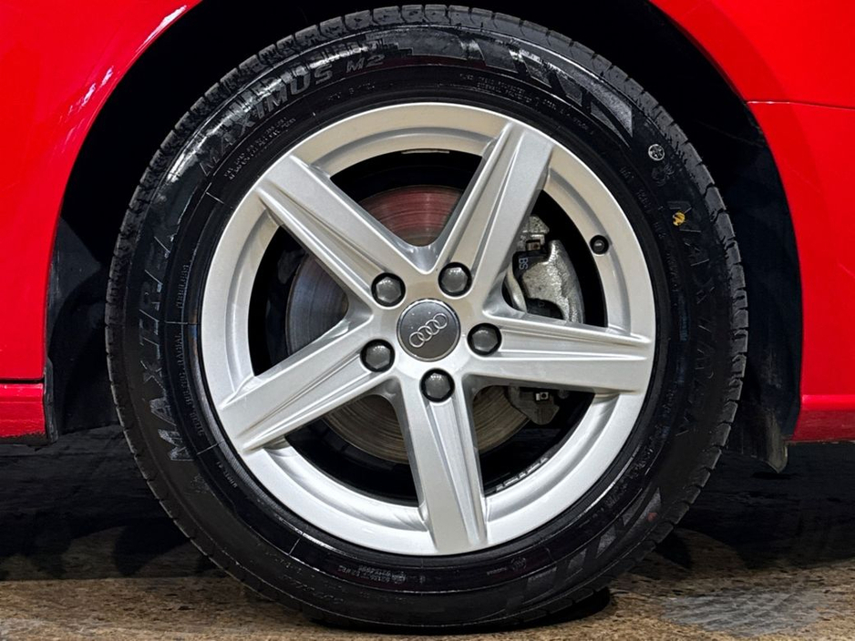 2019 Audi A3 - image 10