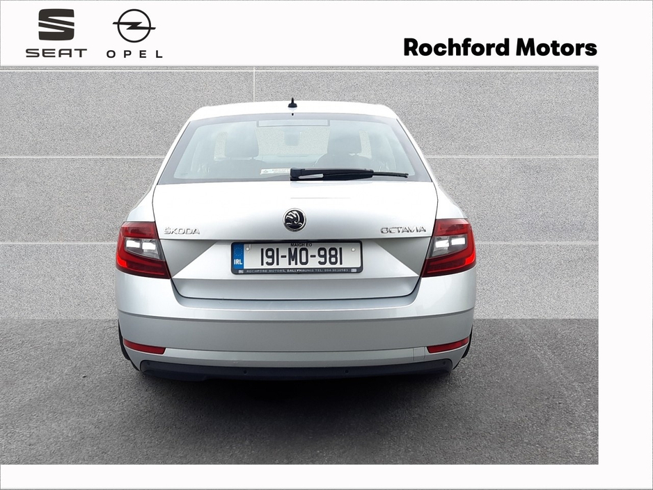 2019 Skoda Octavia - image 5