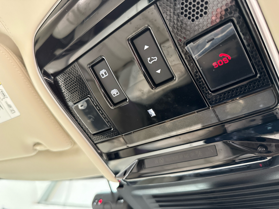 2024 Land Rover Range Rover Sport - image 25