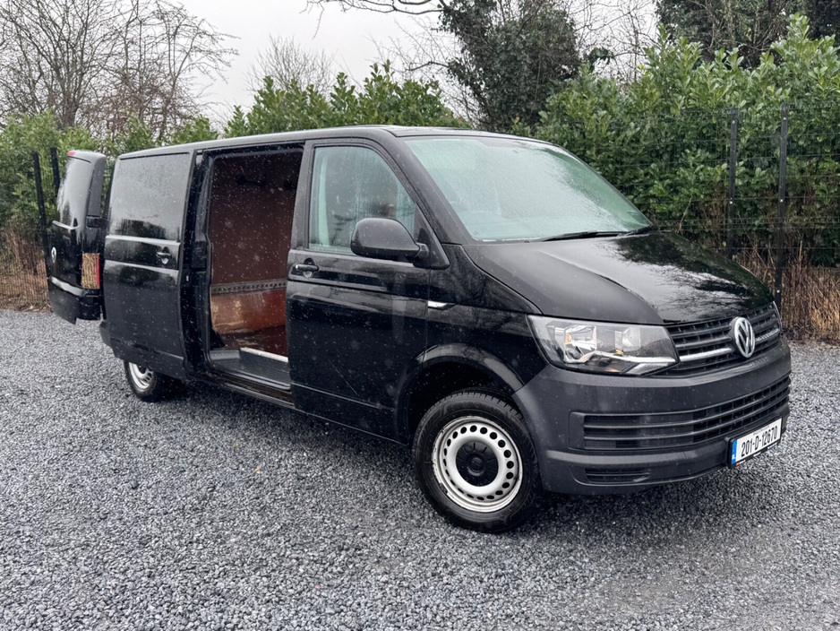 2020 Volkswagen Transporter  €21,950