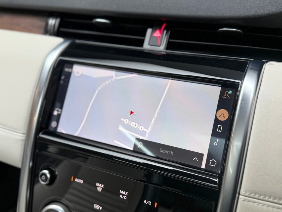 2021 Land Rover Discovery Sport HSE R-DYNAMIC 1.5 P300E *PAN ROOF* €37,990