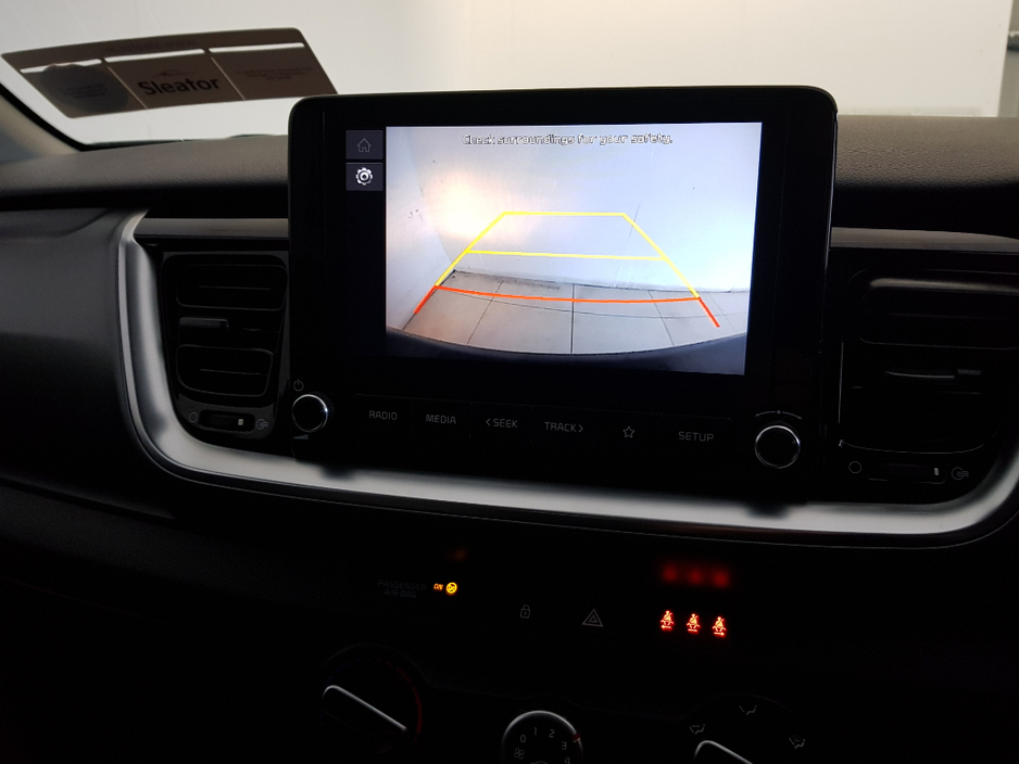 2024 Kia Stonic - image 13