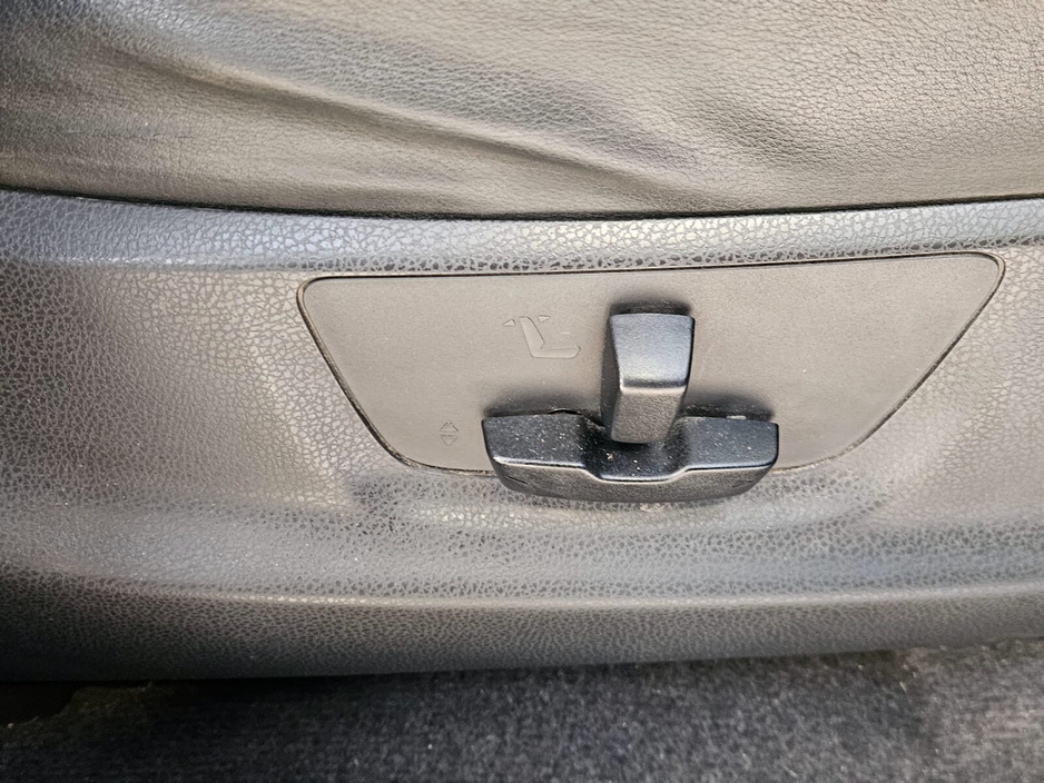 2019 Isuzu D-MAX - image 5