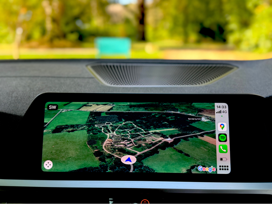 2020 BMW 3 Series - image 37