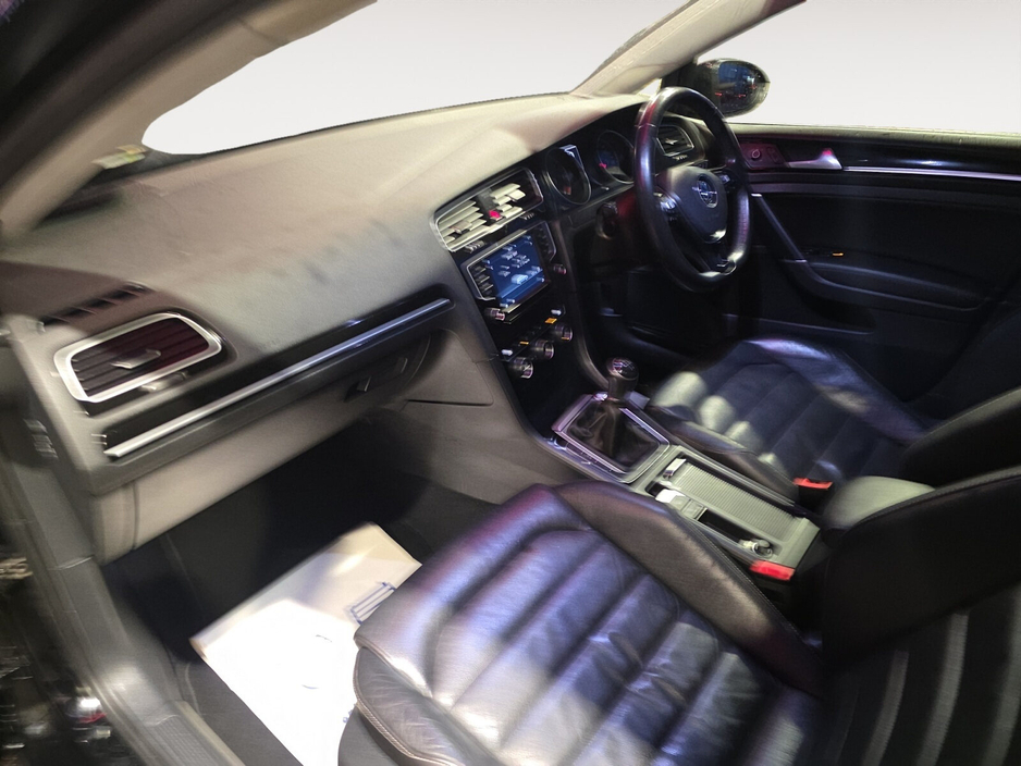 2016 Volkswagen Golf 1.6TDI DSG 5DR 110HP Highline €13,450