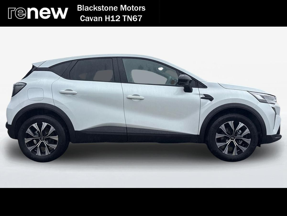 2026 Renault Captur - image 7