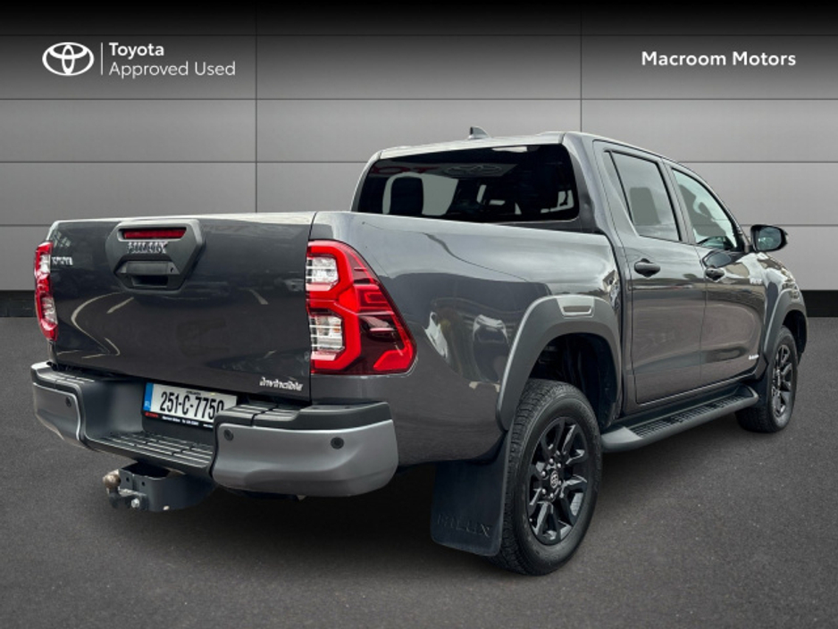 2025 Toyota Hilux FRESH SELECTION OF TRADE-INS HILUX 2.8 INVINCIBLE €61,000