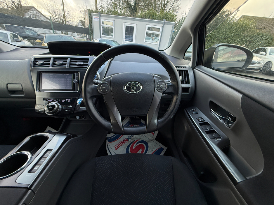2014 Toyota Prius 141 // 7 SEATER €14,450
