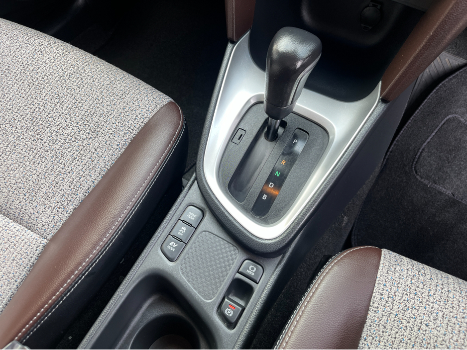 2021 Toyota Yaris Cross - image 16