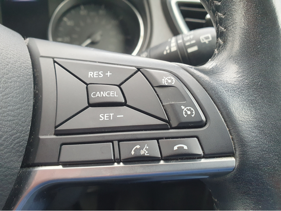 2017 Nissan Qashqai - image 14