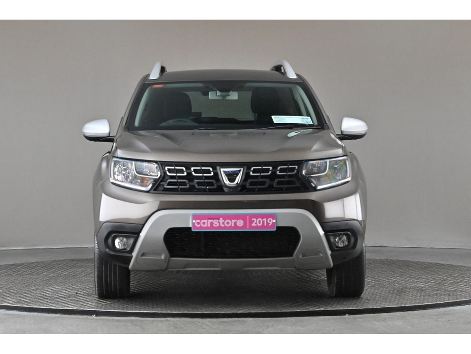 2019 Dacia Duster - image 2