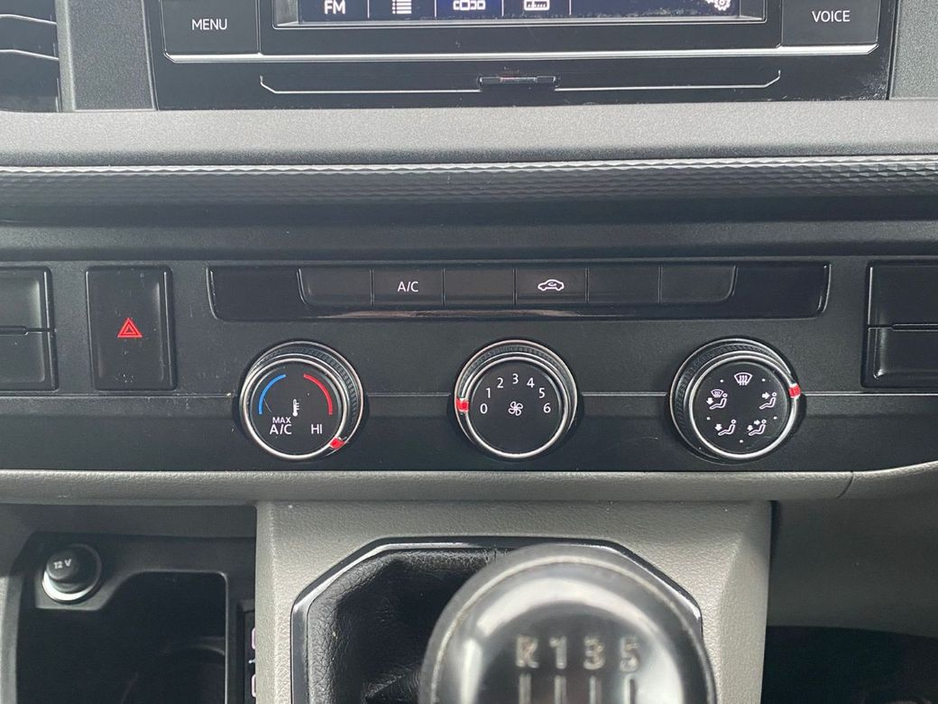 2023 Volkswagen Transporter - image 26