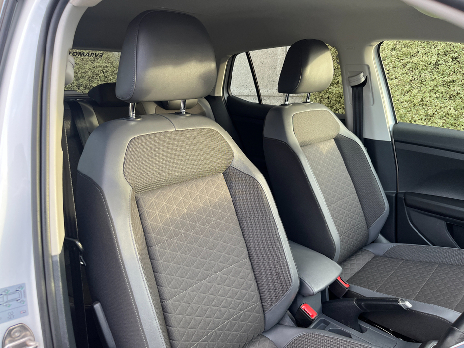 2021 Volkswagen T-Cross STYLE AUTOMATIC 1.0 PETROL //HALF LEATHER SEATS//KEYLESS ENTRY//ADAPTIVE CRUISE CONTROL//REVERSE CAMERA// €22,950