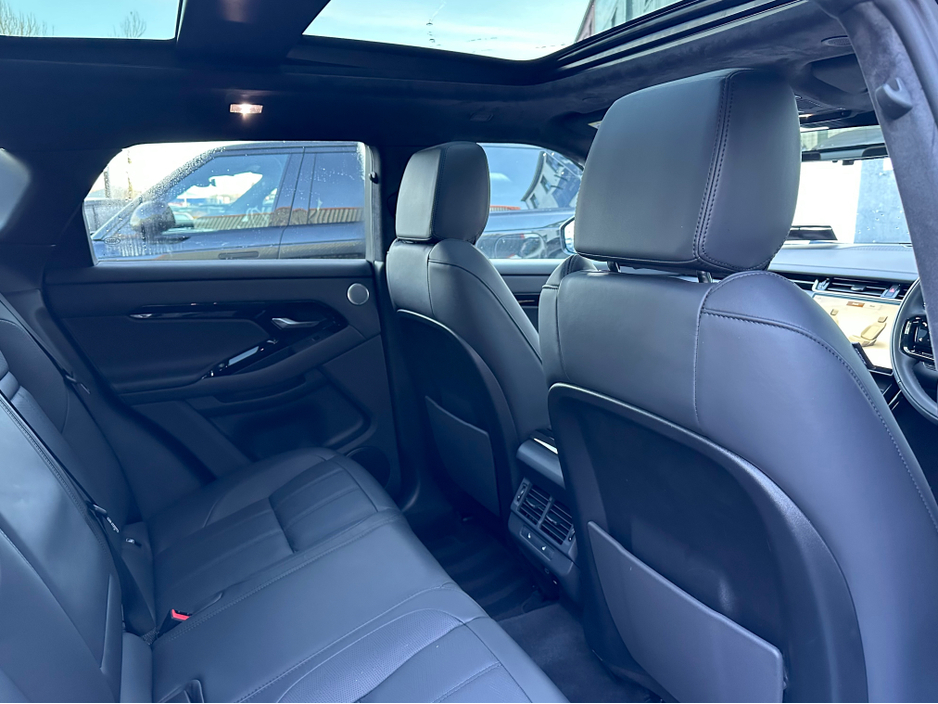 2025 Land Rover Range Rover Evoque AUTOBIOGRAPHY PANORAMIC ROOF