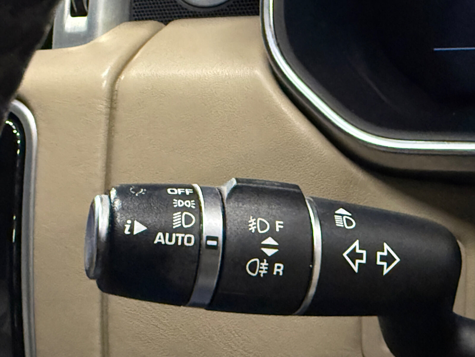 2018 Land Rover Range Rover - image 22