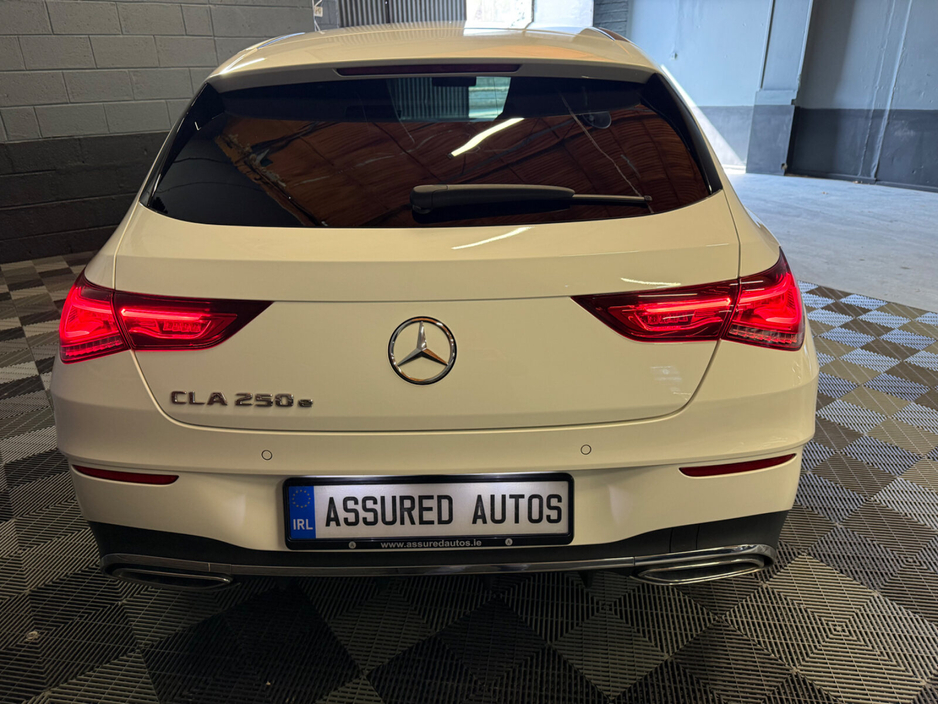 2022 Mercedes-Benz CLA Class - image 4