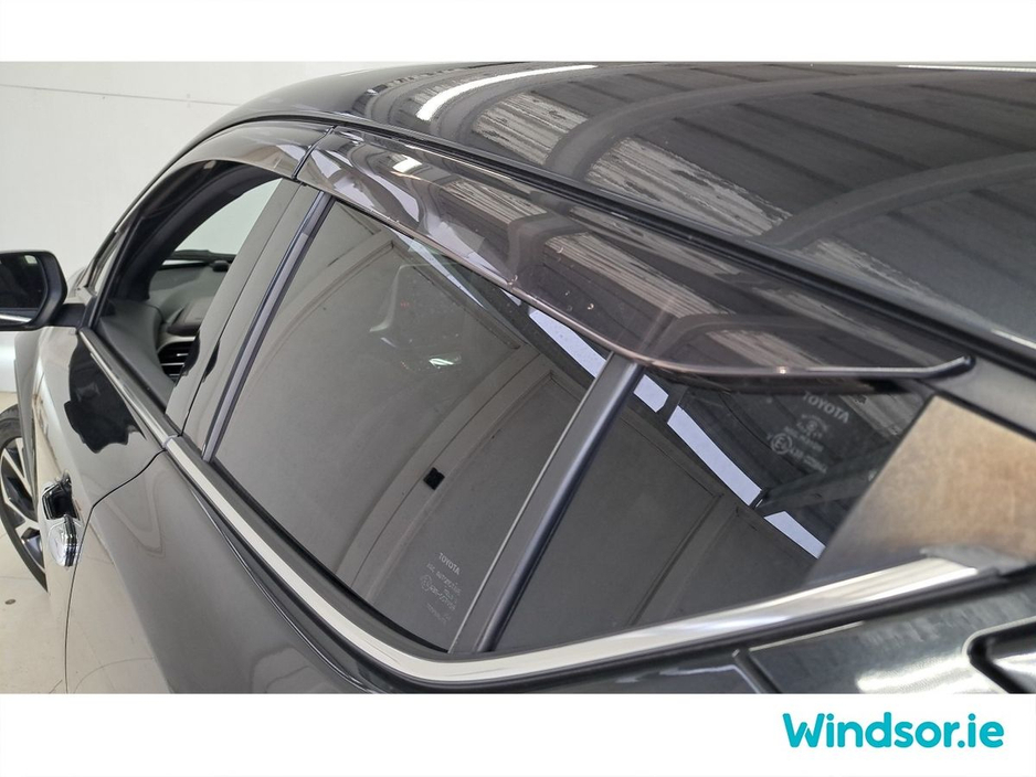 2020 Toyota C-HR HYBRID AUTO €21,995