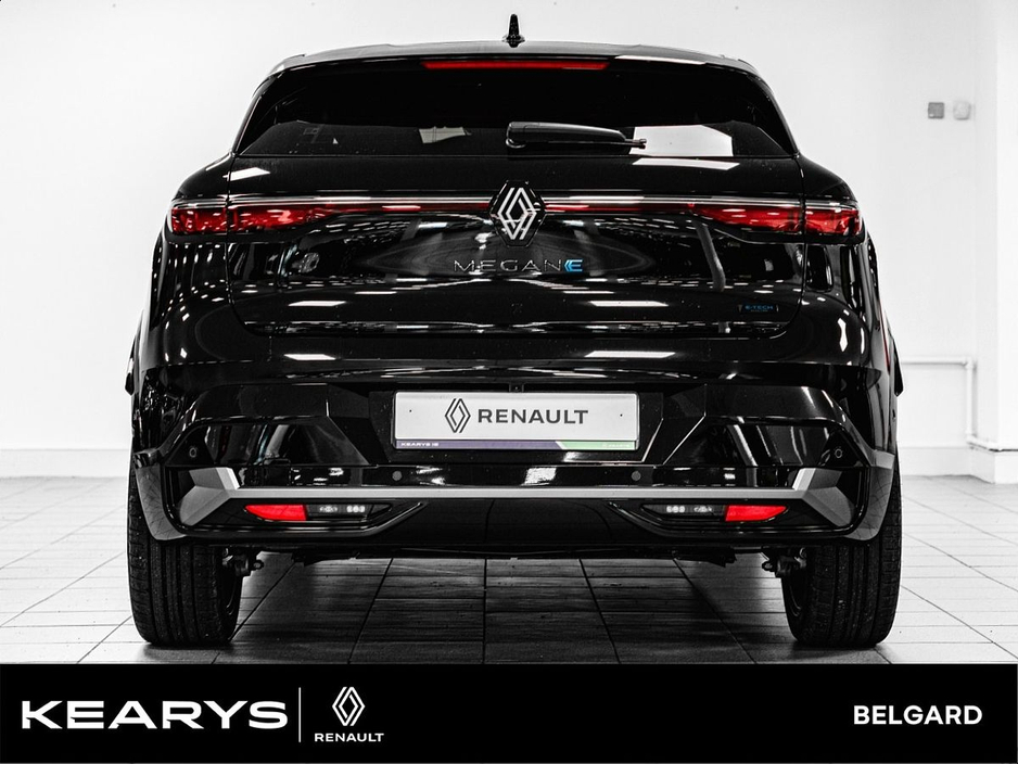 2026 Renault Megane E-Tech Order your new 261 techno esprit Alpine EV60 220h today! €36,995