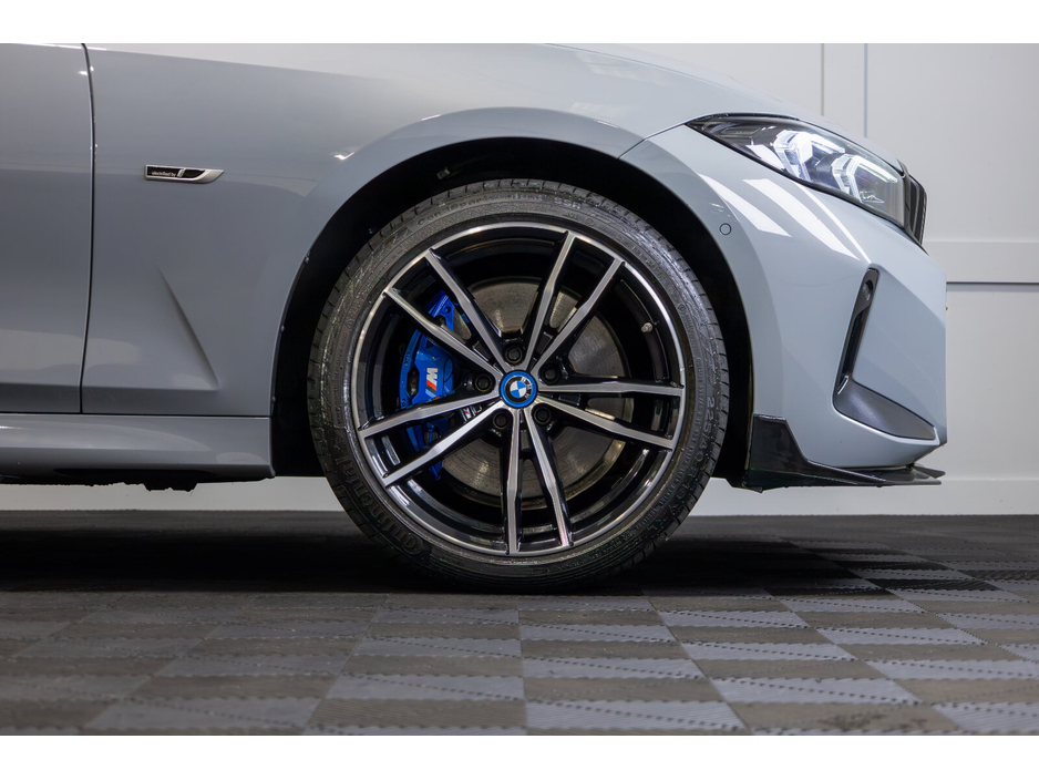 2023 BMW 3 Series 330e xDrive M Sport Auto €41,950