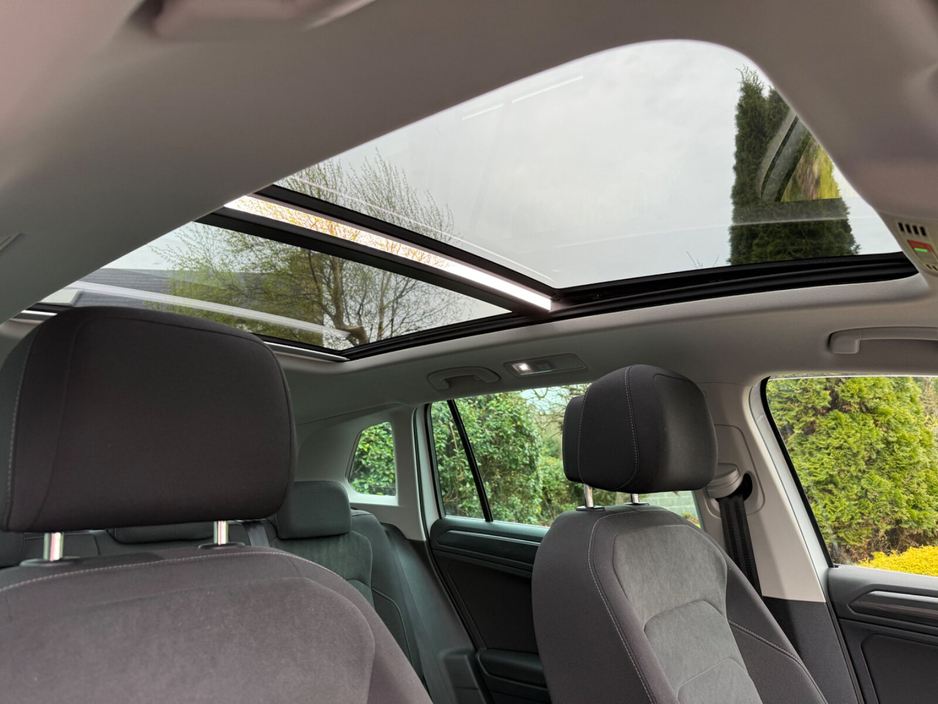 2019 Volkswagen Tiguan - image 13