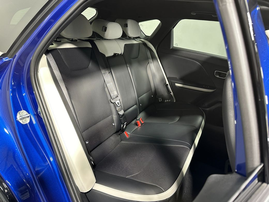 2026 Kia K4 - image 11