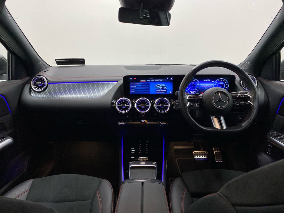 2024 Mercedes-Benz EQA - image 2