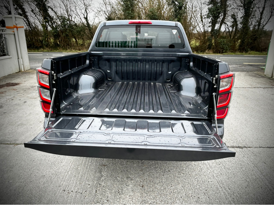 2026 Isuzu D-MAX LS AUTO 5 SEATER €333 ROAD TAX