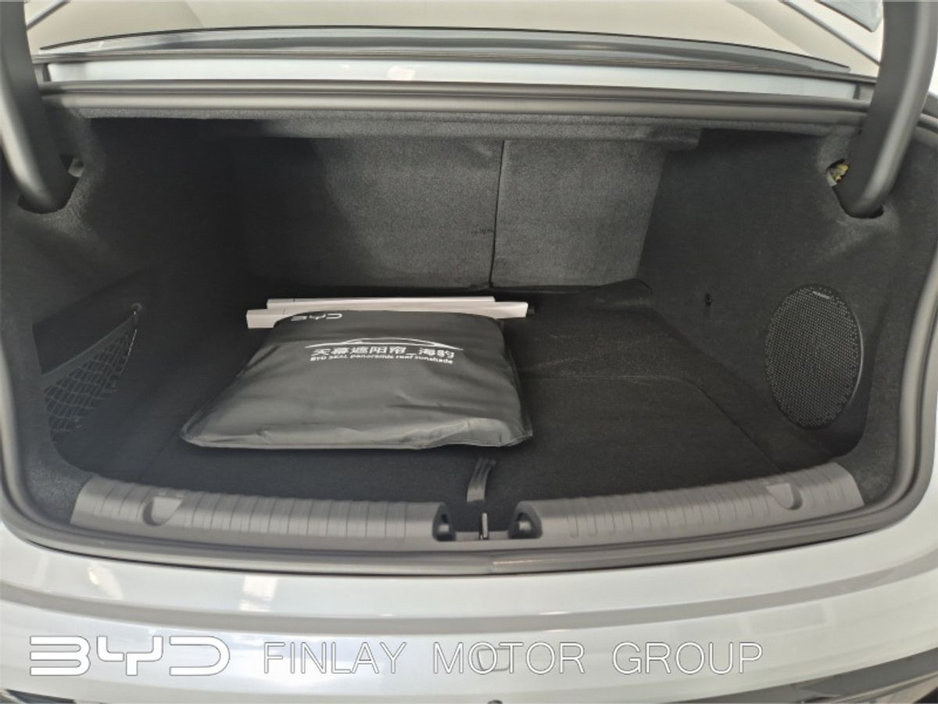 2026 BYD Seal Design RWD , Black Leather , 4 Year Service plan €49,030