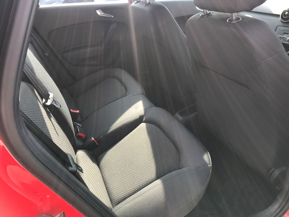 2017 Audi A1 - image 26