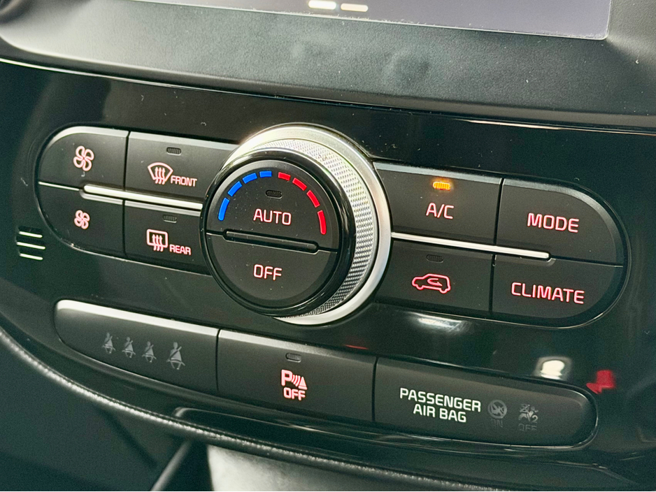 2017 Kia Soul 1.6 Petrol 5dr Hatchback | Low mileage | 2 keys | Service history | Sold serviced and valeted with warranty provided. €12,900