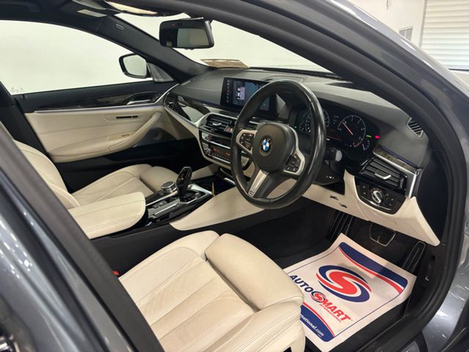 2019 BMW 5 Series  €28,850