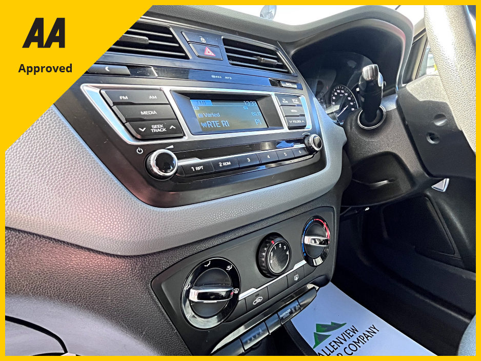 2017 Hyundai i20 - image 24