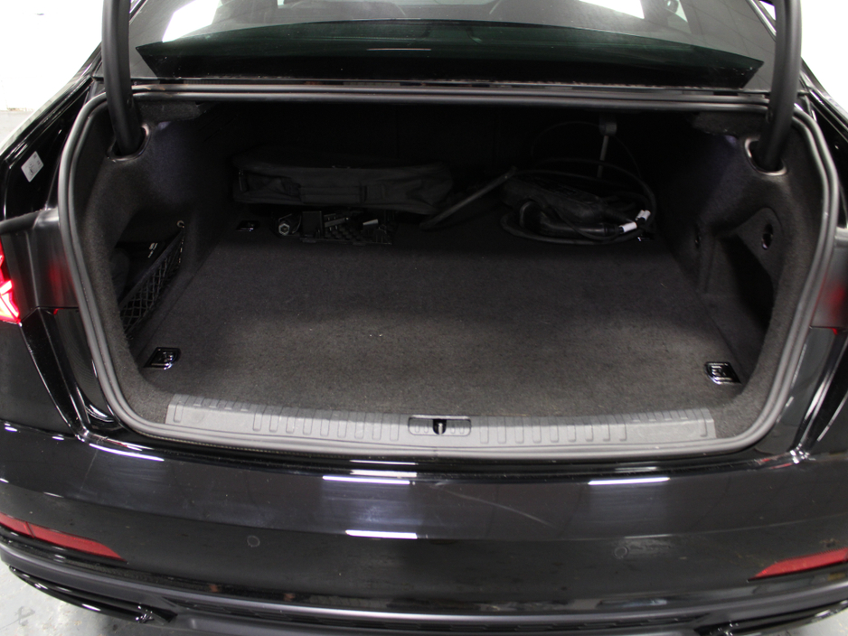 2022 Audi A6 2. tfsi E €44,950