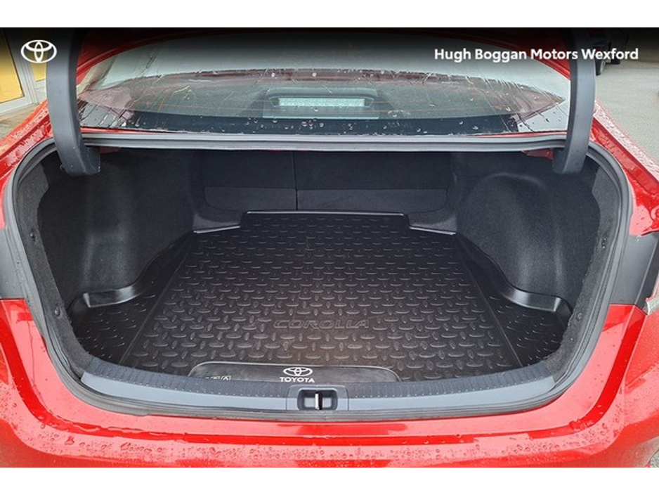 2021 Toyota Corolla - image 10