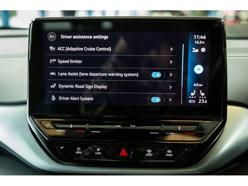 2023 Volkswagen ID.4 - image 27