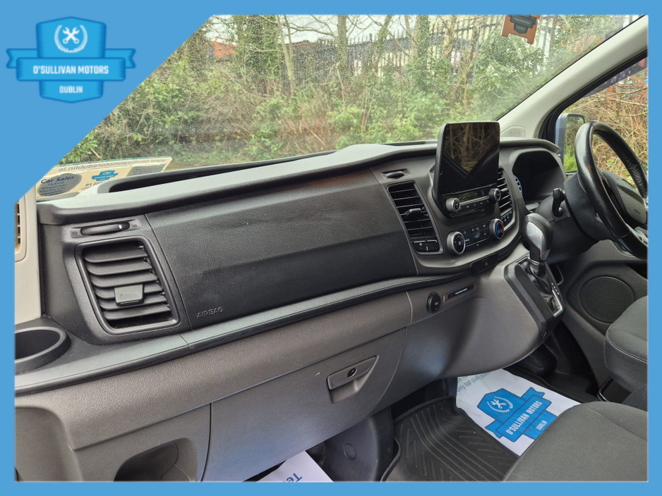 2022 Ford Transit Custom - image 17