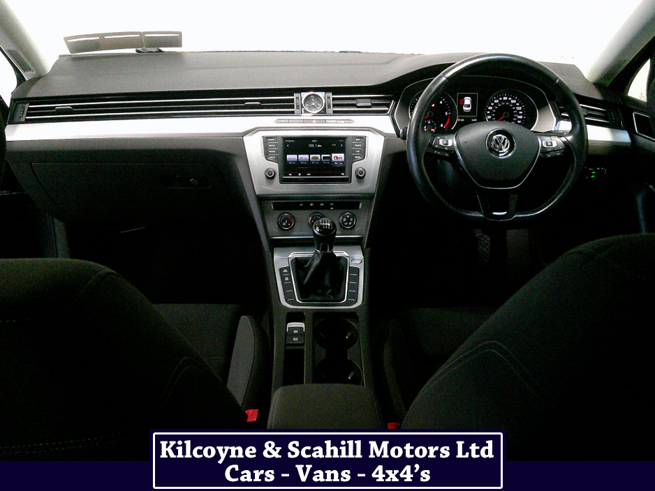 2015 Volkswagen Passat 2.0 TDI SE BUSINESS BLUEMOTION 150PS 4DR