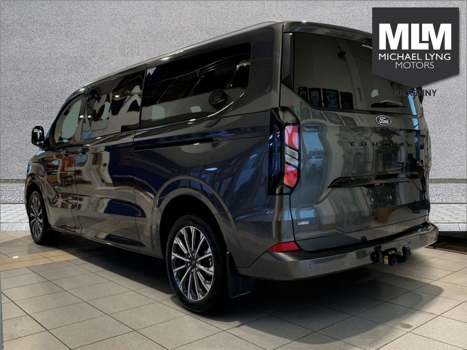 2026 Ford Tourneo Custom Ford Transit Custom Tourneo L2 320 8 Seater Limited PHEV