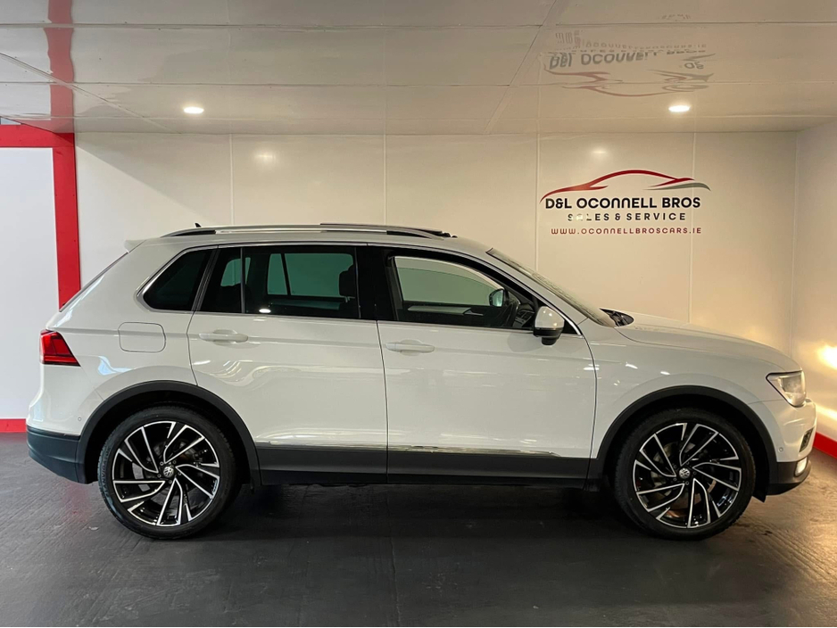 2018 Volkswagen Tiguan - image 14