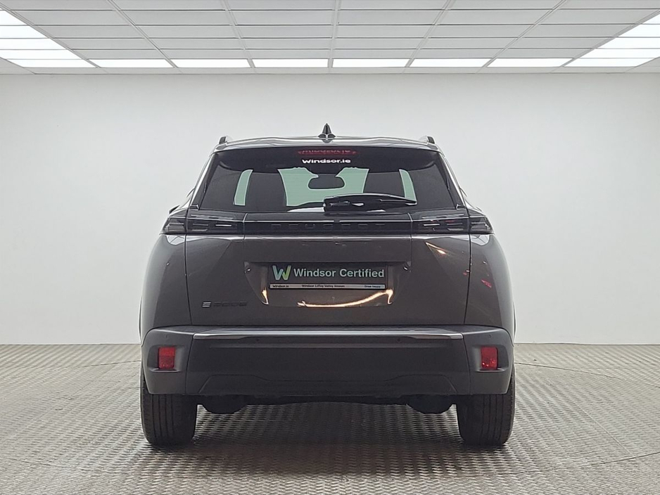 2024 Peugeot 2008 - image 10