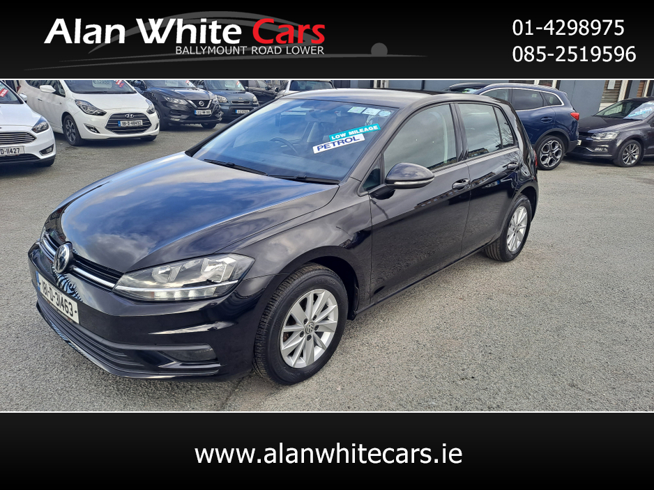 2018 Volkswagen Golf - image 4