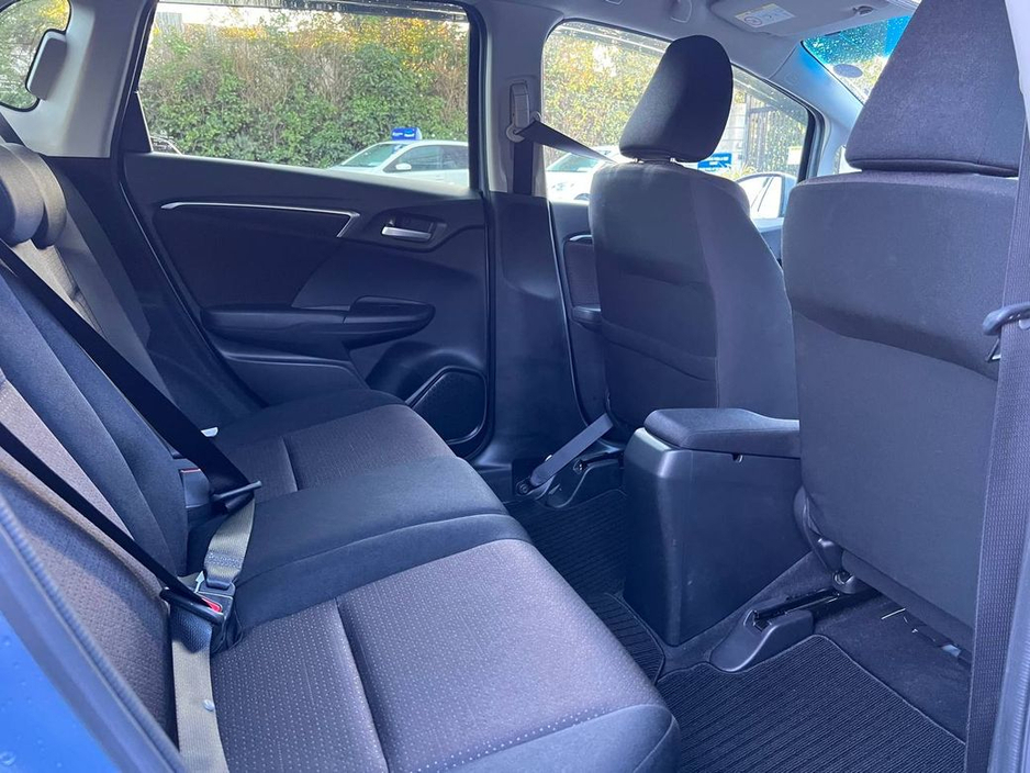 2016 Honda Fit F-PACKAGE 1.5 HYBRID // SERVICE HISTORY // REVERSE CAMERA // DIGITAL CLIMATE CONTROL €10,900