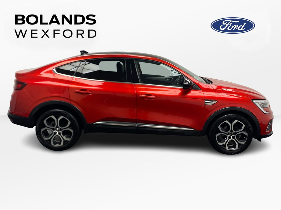 2023 Renault Arkana - image 4