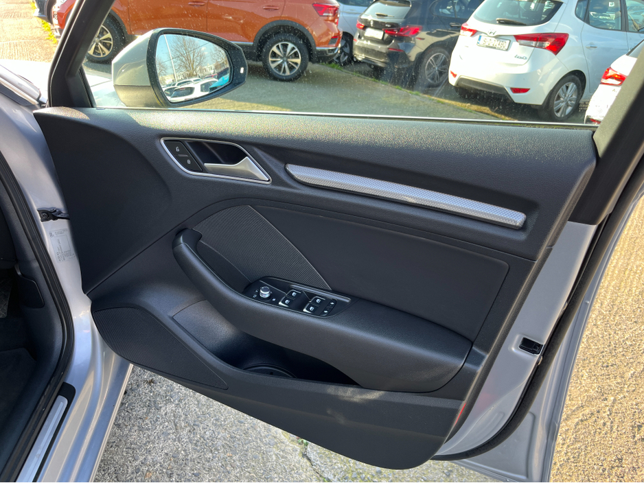 2017 Audi A3 - image 12